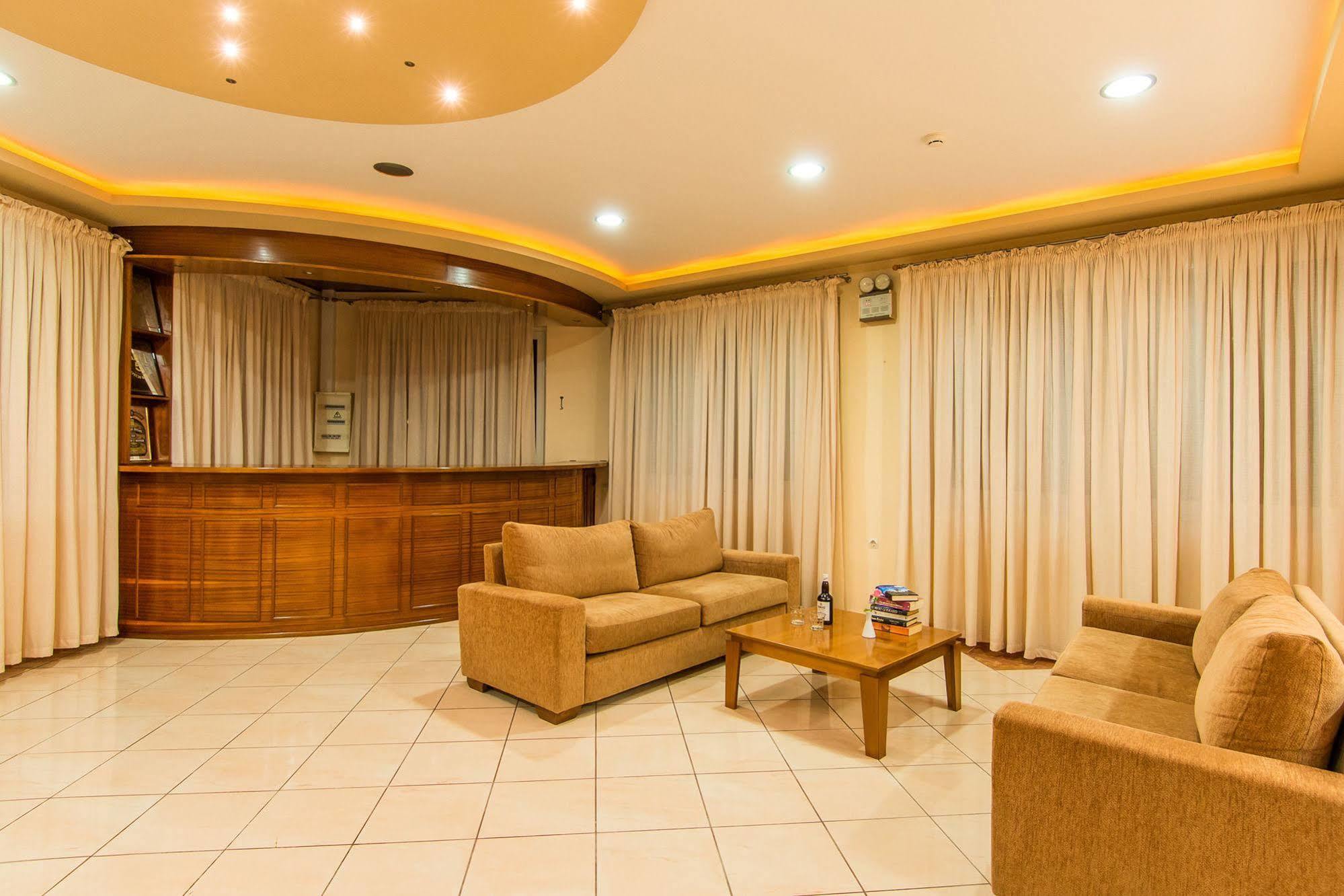 Perkes Complex 3* Laganas