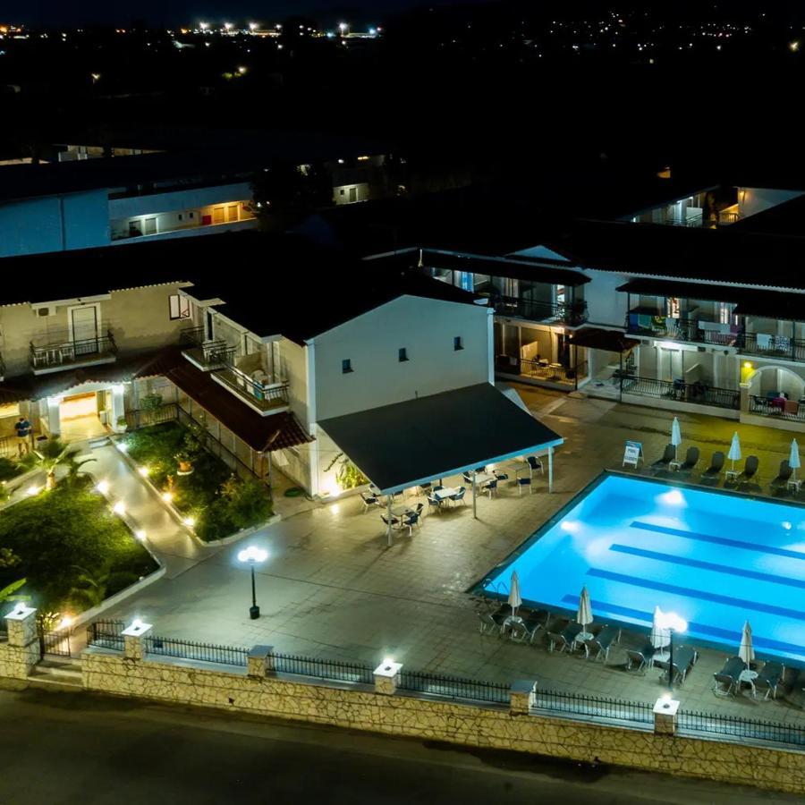 Perkes Complex (adults Only) Лаганас